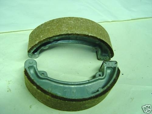 BRAKE SHOES