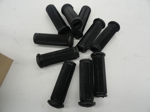 FOOT PEGS