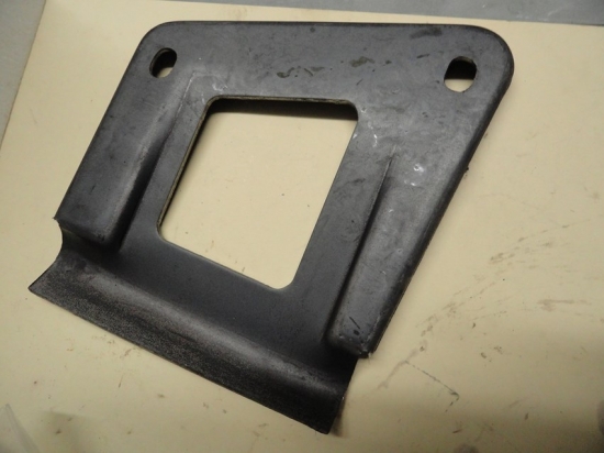 TOOL BOX MOUNT