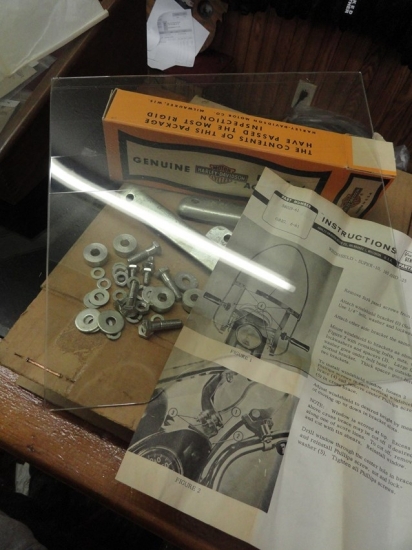 WINDSHIELD MOUNT KIT
