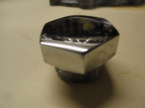 FILL PLUG