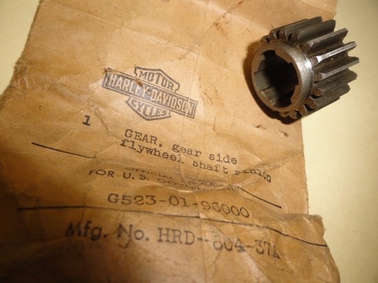 PINION GEAR