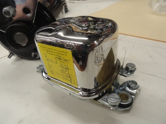 VOLTAGE REGULATOR