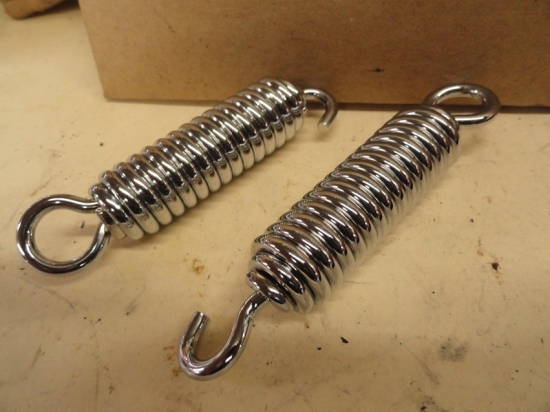 HEAD FOOT CLUTCH SPRING YOU GET 2