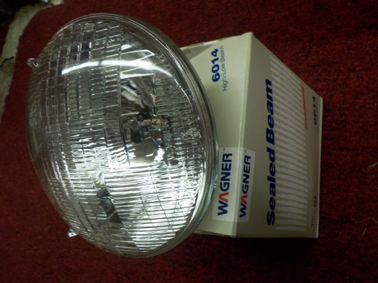 SEALED BEAM
