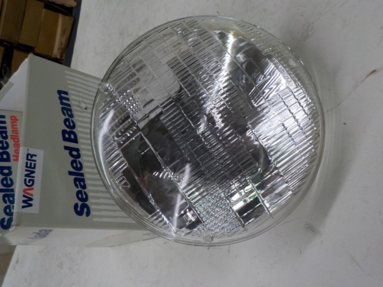PANHEAD "NEW" USA MADE SEALED BEAM 6 VOLT 7" HEADLIGHT #67717-48