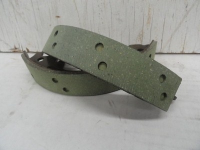 BRAKE SHOES