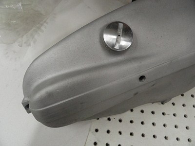 PRIMARY PLUG